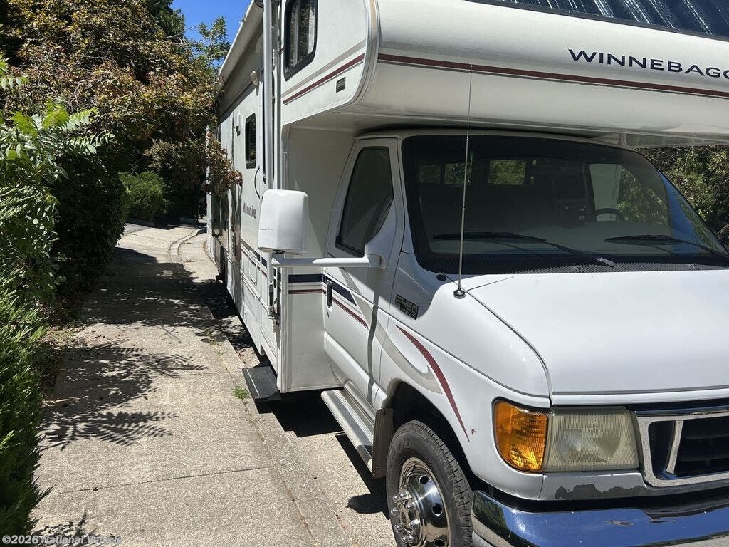 2005 Winnebago Minnie Winnie 31C - Used Class C For Sale by National Vehicle in Grass Valley, California