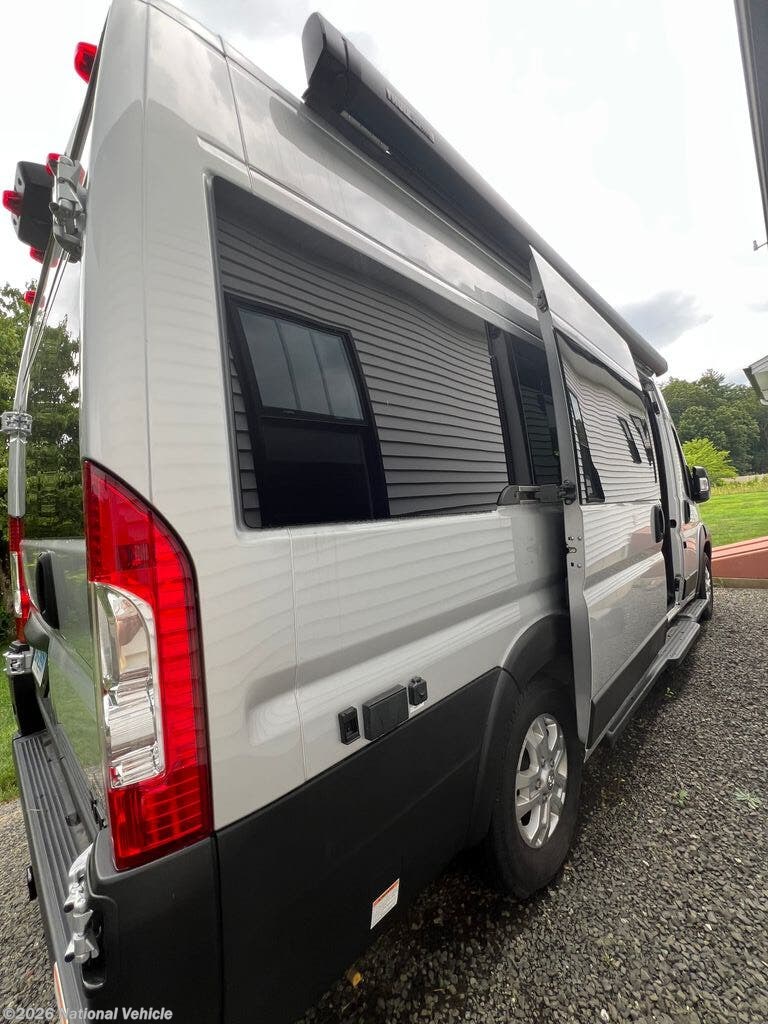 2025 Thor Motor Coach Dazzle 2AB - Used Class B+ For Sale by National Vehicle in Windsor, Connecticut