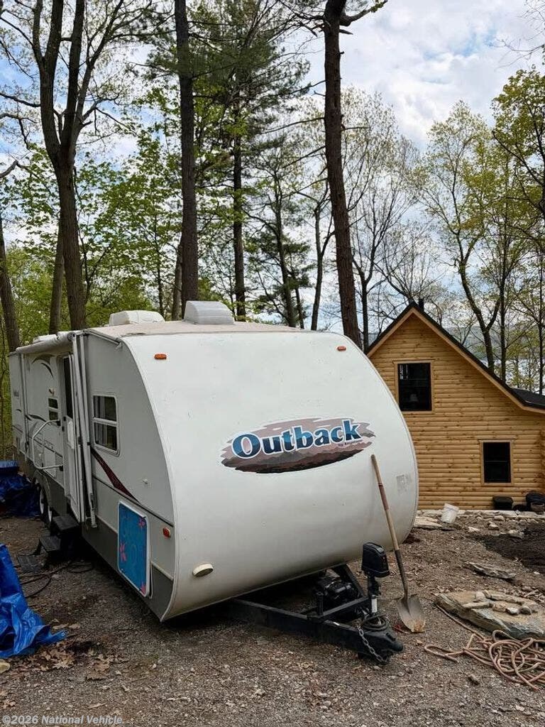 2007 Outback Sydney 32BHDS by Keystone from National Vehicle in Lansing, New York