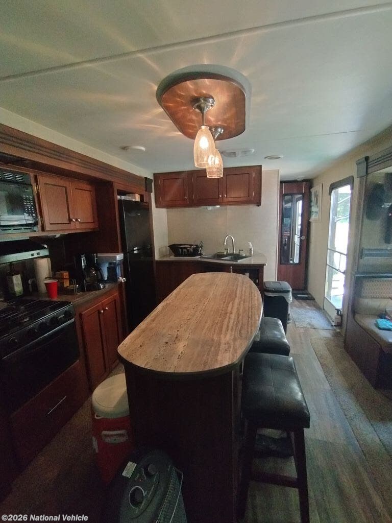 2015 Trail Runner 32RLDS by Heartland from National Vehicle in Largo, Florida