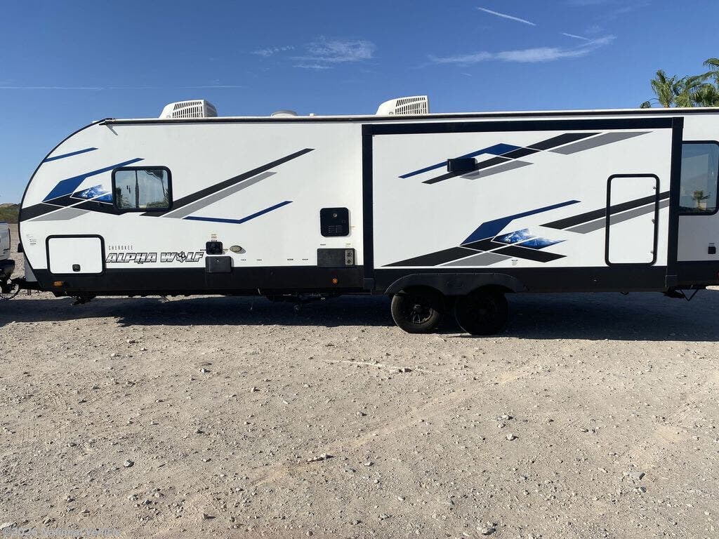 2024 Forest River Cherokee Alpha Wolf 26RL-L - Used Travel Trailer For Sale by National Vehicle in Goodyear, Arizona