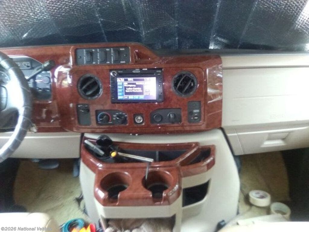 2010 Cambria 30C by Itasca from National Vehicle in Asheboro, North Carolina
