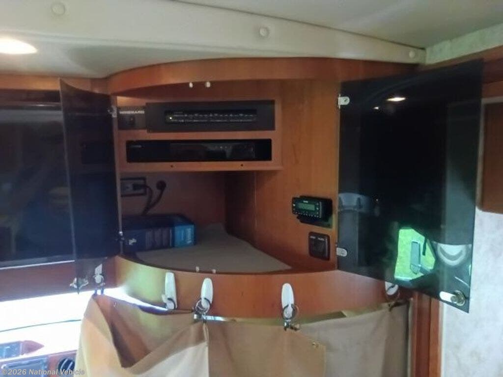 Used 2010 Itasca Cambria 30C available in Asheboro, North Carolina