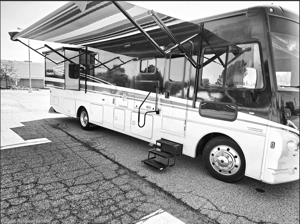 2020 Winnebago Adventurer 35F - Used Class A For Sale by National Vehicle in Canton, Michigan