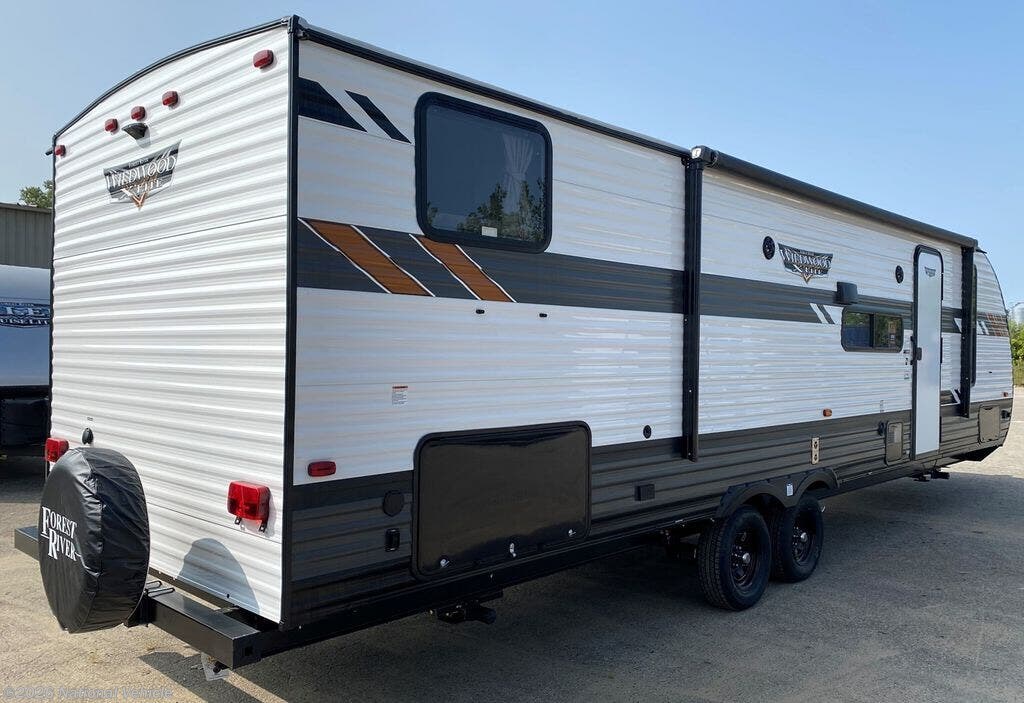 2021 Forest River Wildwood X-Lite 273QBXL - Used Travel Trailer For Sale by National Vehicle in Cleburne, Texas