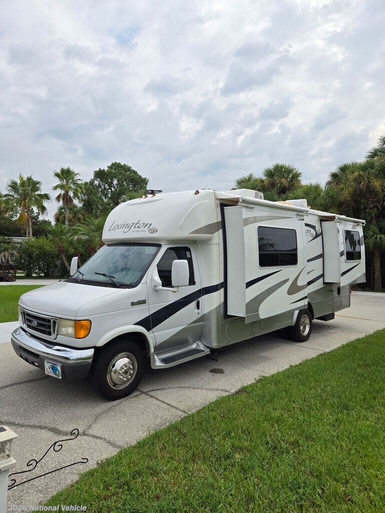 2008 Forest River Lexington Grand Touring 255DS - Used Class C For Sale by National Vehicle in Titusville, Florida