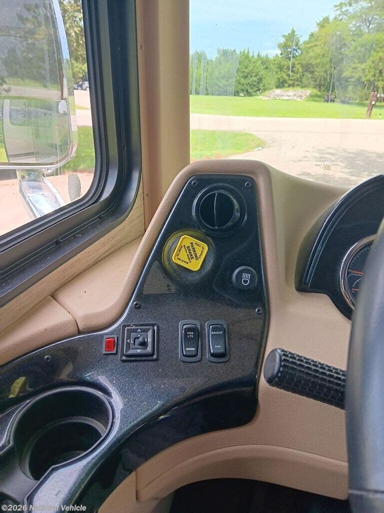 Used 2017 Newmar Dutch Star 4054 available in Salina, Kansas