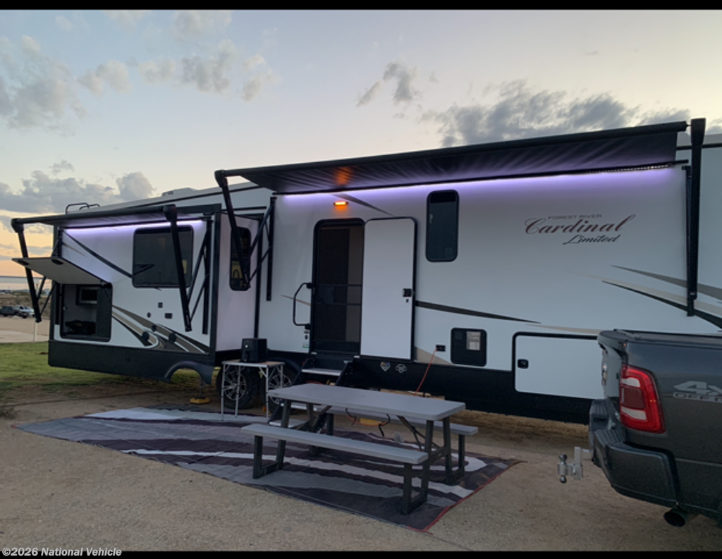 2021 Cardinal Limited 377MBLE by Forest River from National Vehicle in Fountain Hills, Arizona
