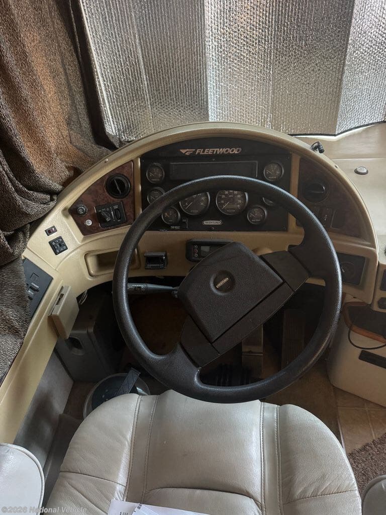 Used 2006 Fleetwood Expedition 34H available in Bellflower, California