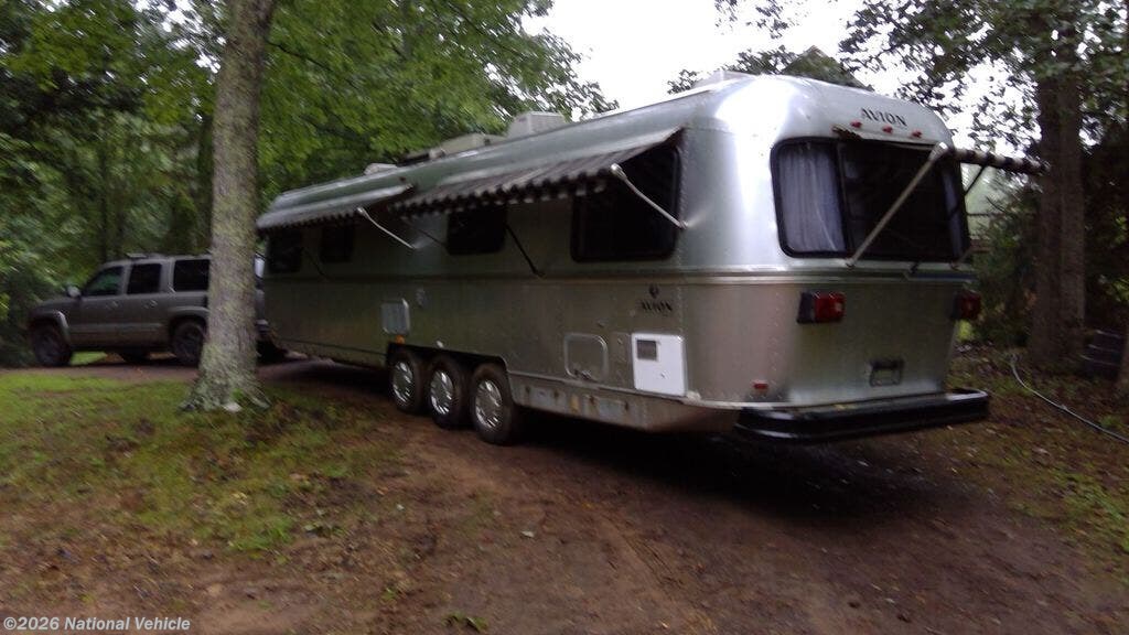 1985 Avion 34W - Used Travel Trailer For Sale by National Vehicle in Amissville, Virginia