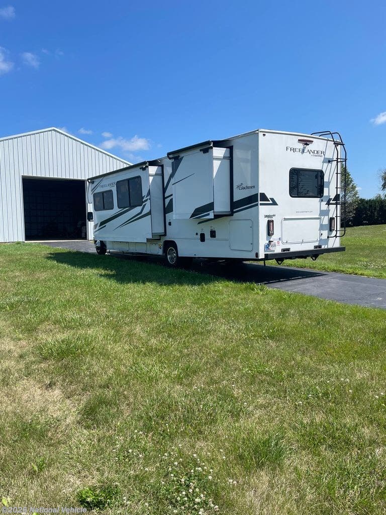 2021 Coachmen Freelander Premier 31MB - Used Class C For Sale by National Vehicle in La Fontaine, Indiana