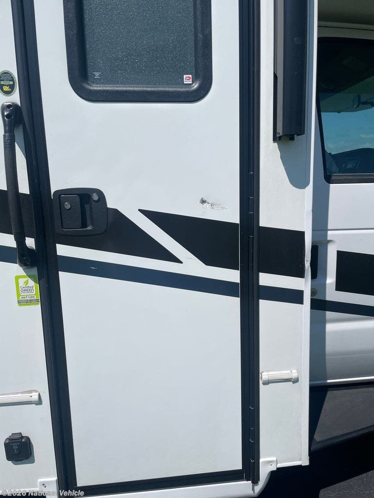 2021 Freelander Premier 31MB by Coachmen from National Vehicle in La Fontaine, Indiana