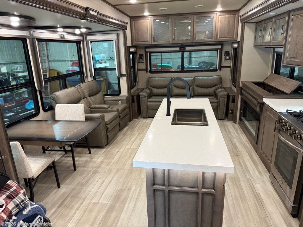 2022 Solitude 372WB by Grand Design from National Vehicle in Kingsland, Texas