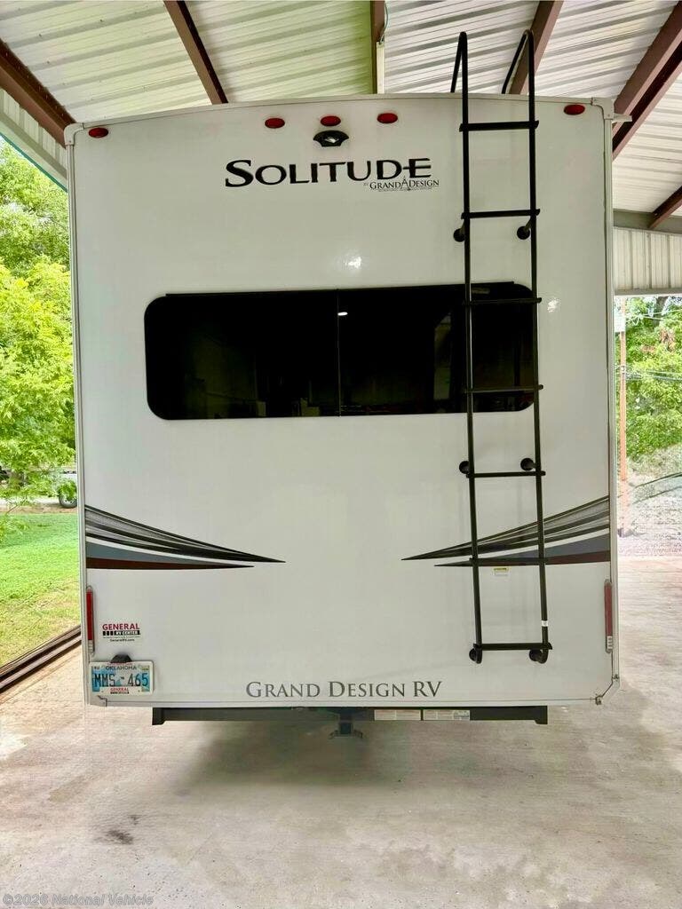 2022 Grand Design Solitude 372WB - Used Fifth Wheel For Sale by National Vehicle in Kingsland, Texas