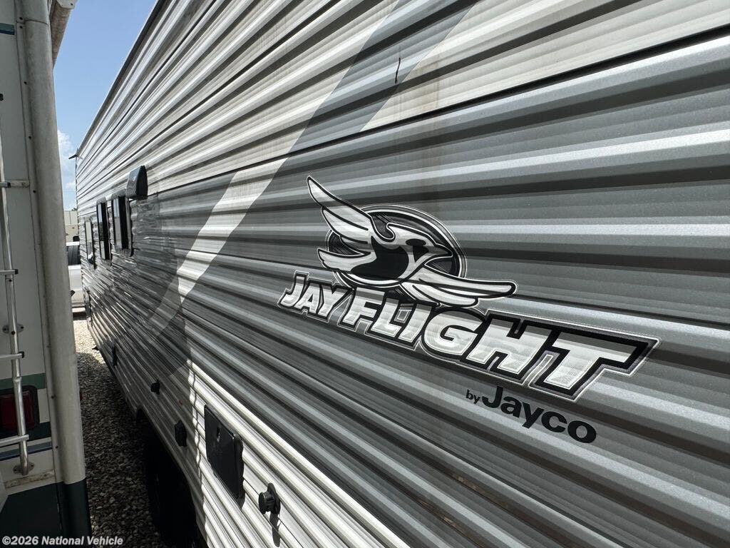 2025 Jayco Jay Flight SLX 260BH - Used Travel Trailer For Sale by National Vehicle in Punta Gorda, Florida