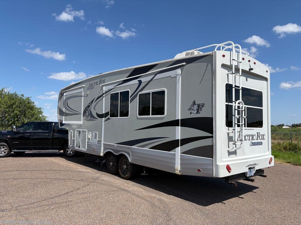 2020 Northwood Arctic Fox Grande Ronde 29-5T - Used Fifth Wheel For Sale by National Vehicle in Mission, Texas