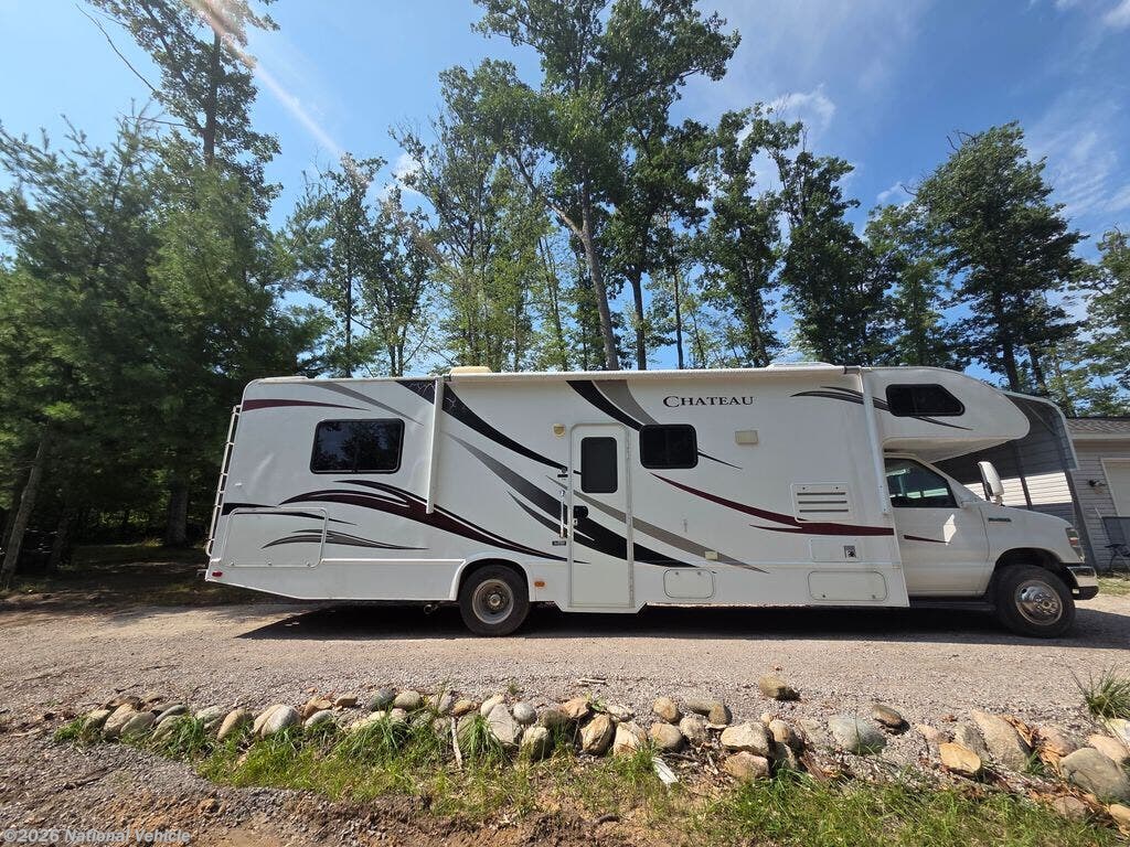 2013 Thor Motor Coach Chateau 31K - Used Class C For Sale by National Vehicle in Lachine, Michigan