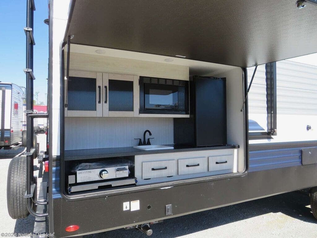 2026 Palomino Puma 32RBFQ - Used Travel Trailer For Sale by National Vehicle in Casstown, Ohio
