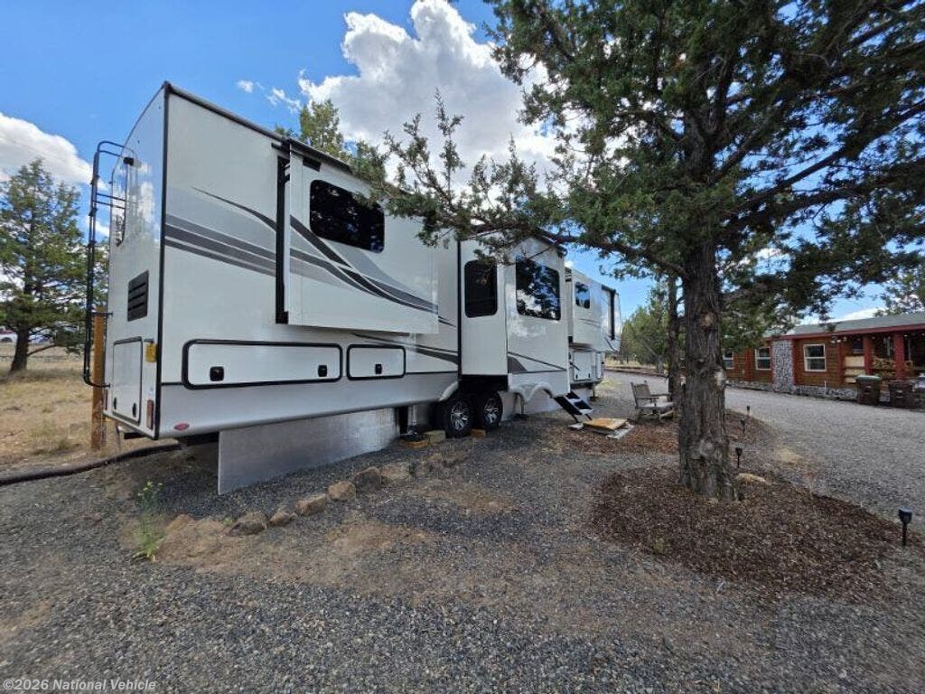2023 Keystone Montana 3901RK - Used Fifth Wheel For Sale by National Vehicle in Prineville, Oregon
