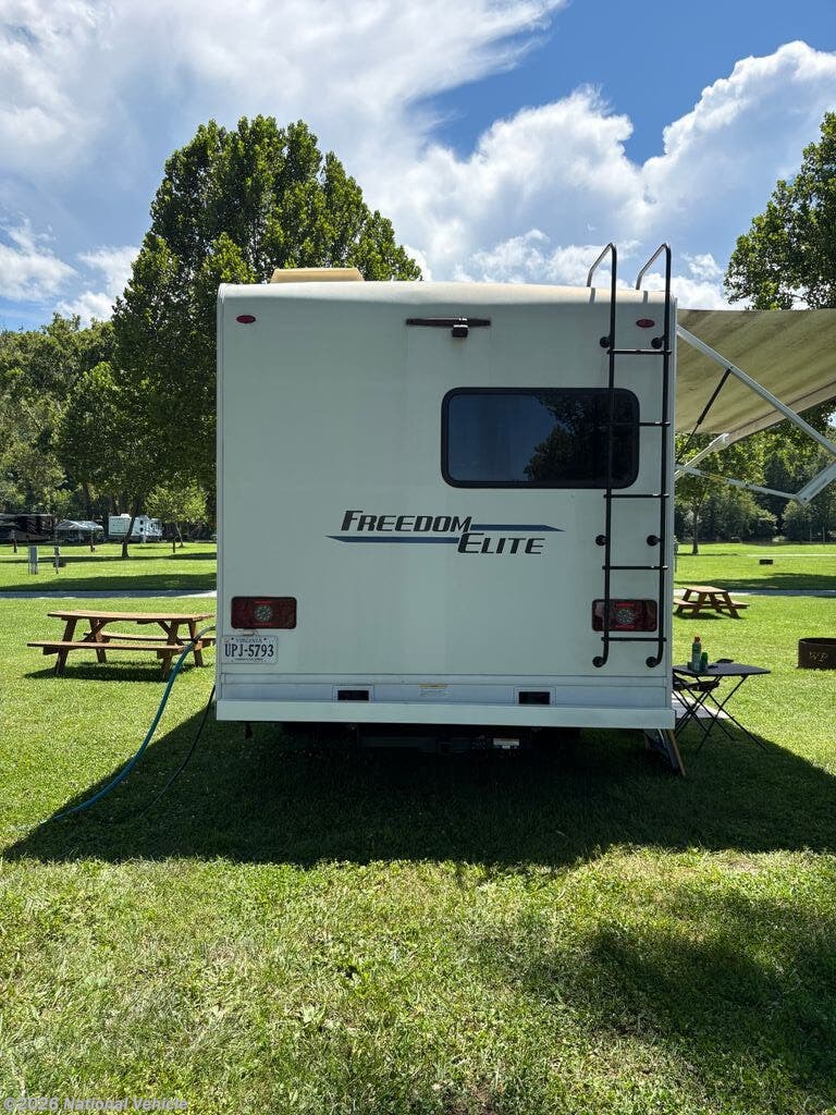 2021 Freedom Elite 22HE by Thor Motor Coach from National Vehicle in Stephens City, Virginia