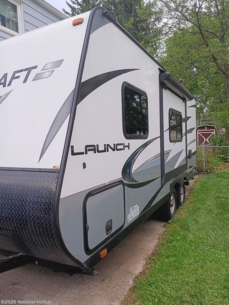 2017 Launch 21FBS by Starcraft from National Vehicle in Columbus, Ohio