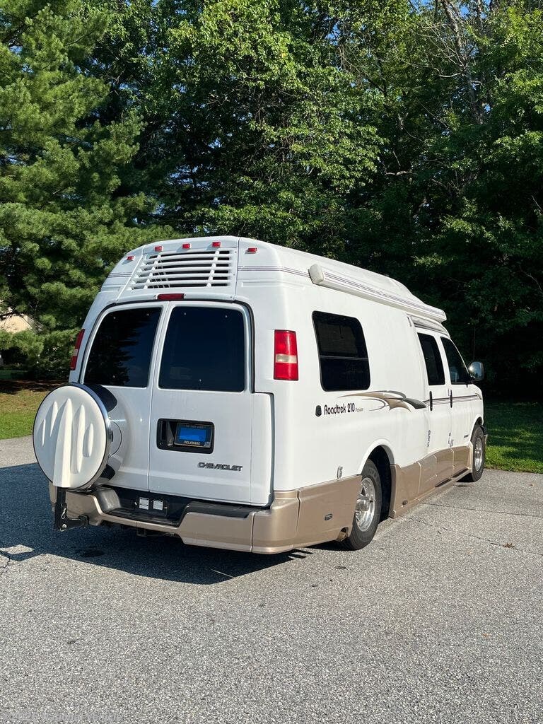 Used 2006 Roadtrek Popular 210 available in Wilmington, Delaware