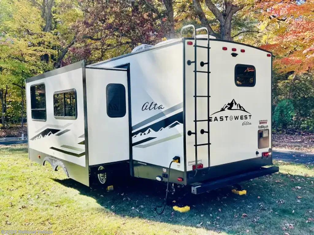 2021 East to West Alta 2600KRB - Used Travel Trailer For Sale by National Vehicle in Howell, Michigan