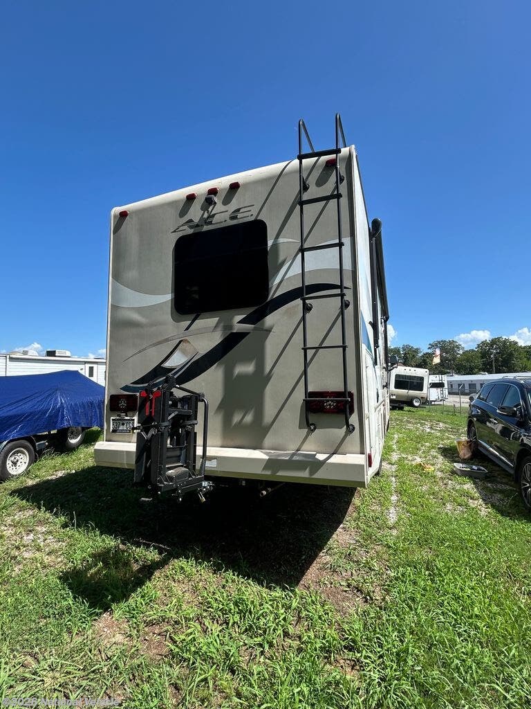 2014 Thor Motor Coach A.C.E. 30.2 - Used Class C For Sale by National Vehicle in Greenville, South Carolina