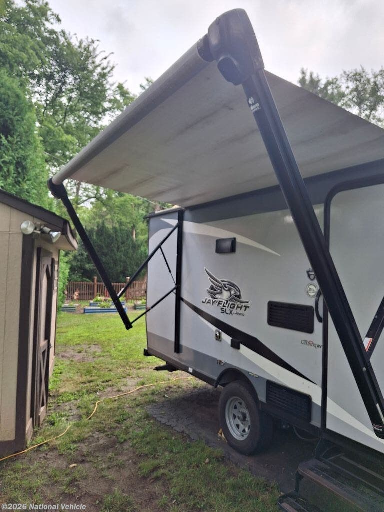 2021 Jayco Jay Flight SLX 184BS - Used Travel Trailer For Sale by National Vehicle in Muskego, Wisconsin