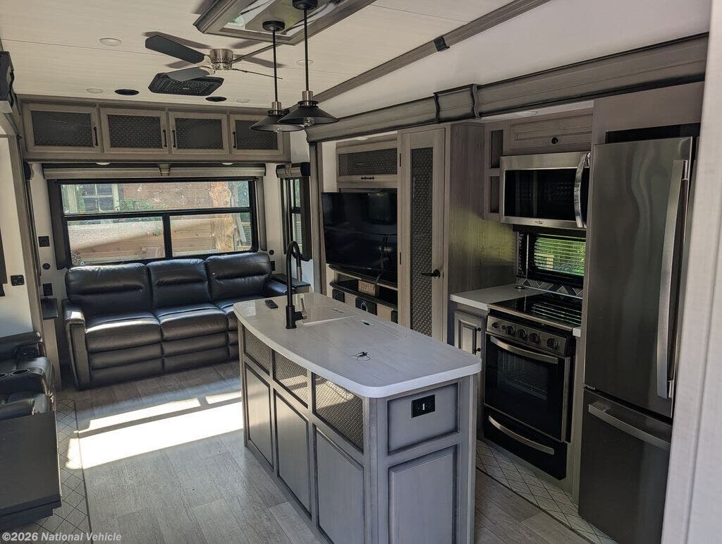 Used 2022 Keystone Montana 3855BR available in Taberg, New York