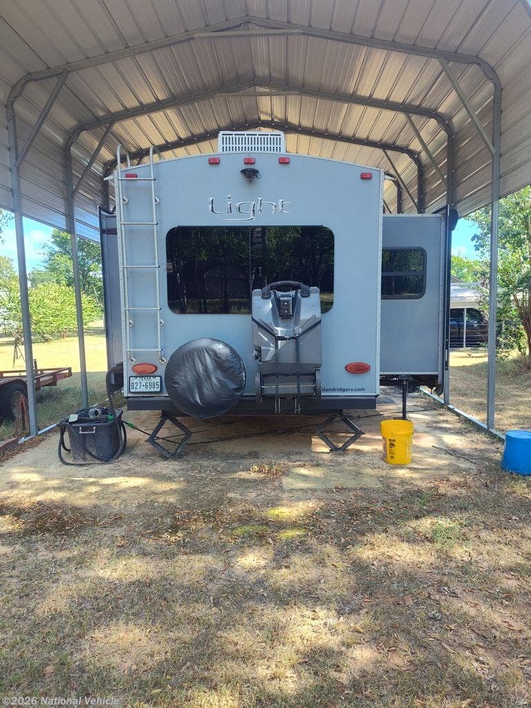 Used 2018 Highland Ridge Light 291RLS available in Jacksonville, Texas