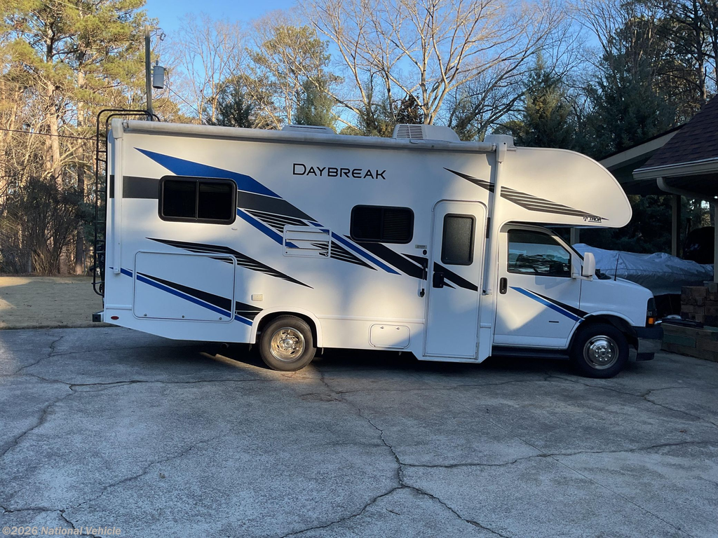 2019 Thor Motor Coach Daybreak 22GO - Used Class C For Sale by National Vehicle in White Bear Lake, Minnesota