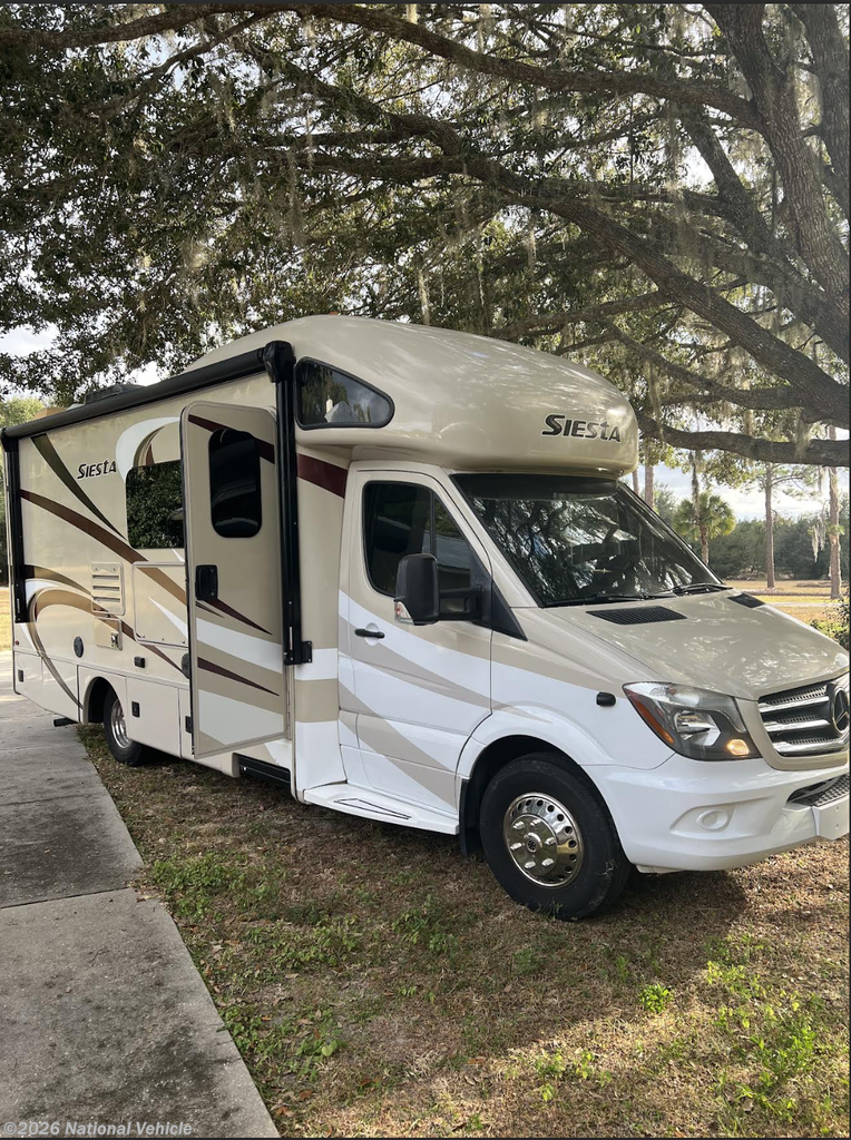 2016 Thor Motor Coach Four Winds Siesta 24SS - Used Class C For Sale by National Vehicle in Ocklawaha, Florida