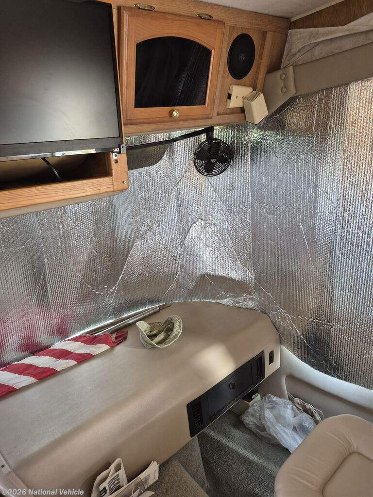 Used 2002 Georgie Boy Landau 3502DS available in Casa Grande, Arizona