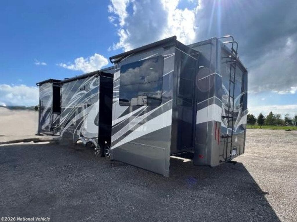 2024 CrossRoads Redwood 4150RD - Used Fifth Wheel For Sale by National Vehicle in Wilsall, Montana