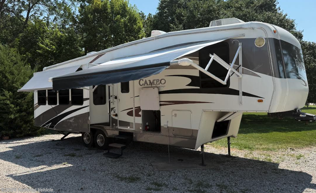 2007 Carriage Cameo LXI 33CKQ - Used Fifth Wheel For Sale by National Vehicle in Valley Center, Kansas