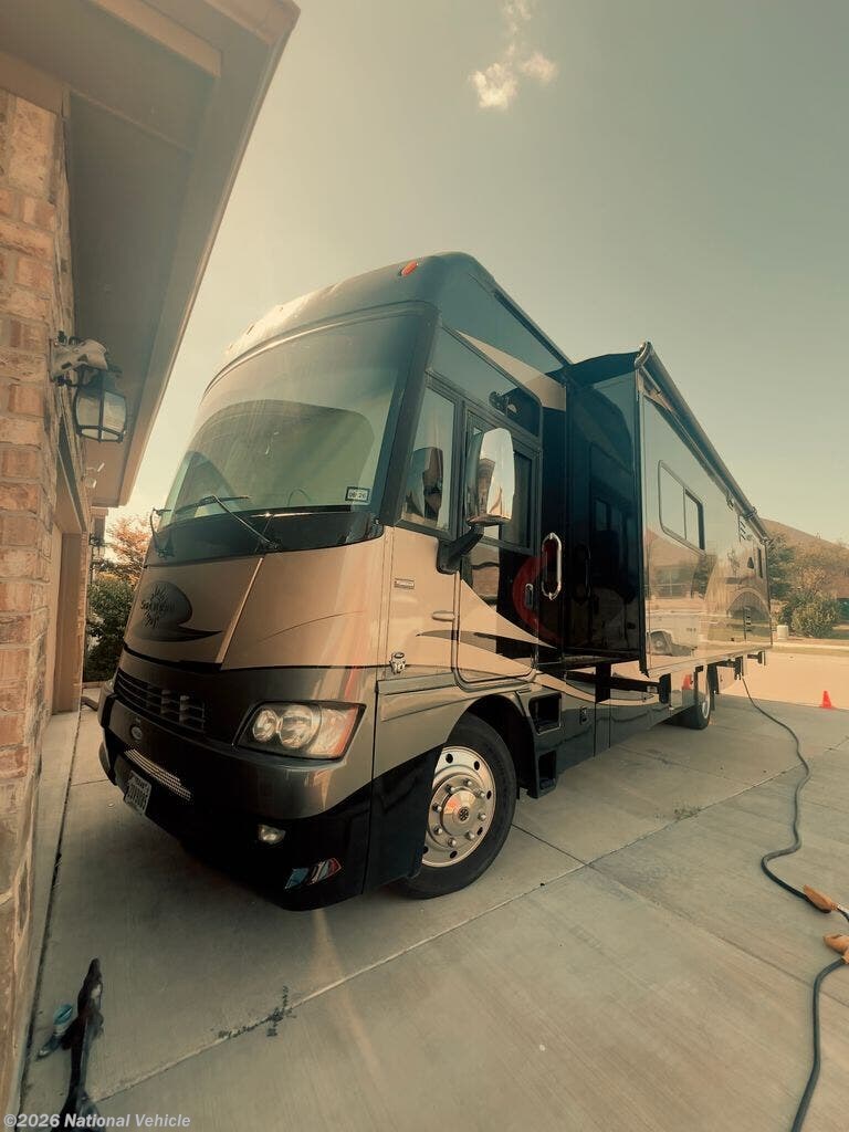 2011 Suncruiser 35P by Itasca from National Vehicle in Waxahachie, Texas