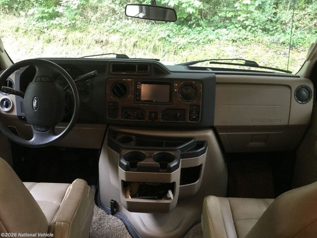 2017 Four Winds 24F by Thor Motor Coach from National Vehicle in Columbia, Missouri