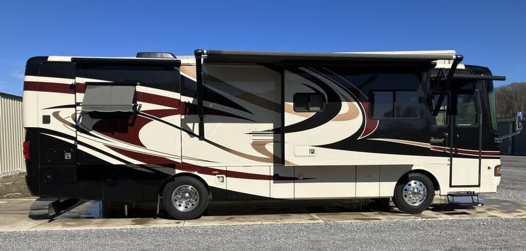 2008 Diplomat 36PDQ by Monaco RV from National Vehicle in Greenback, Tennessee
