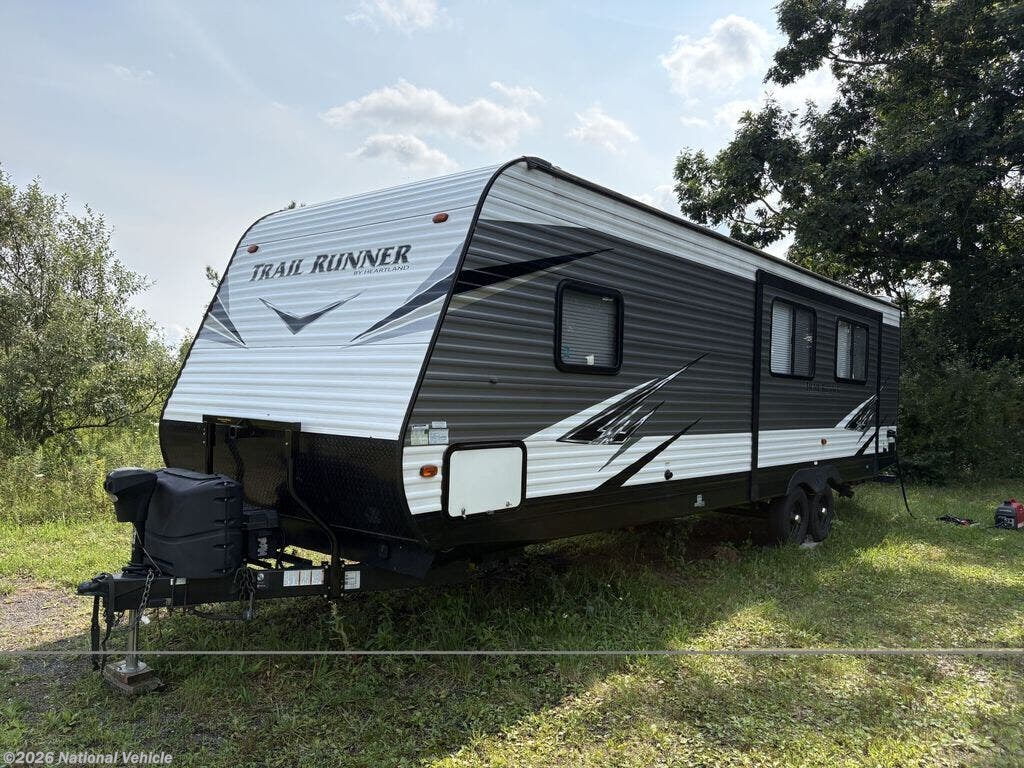 2021 Heartland Trail Runner 27RKS - Used Travel Trailer For Sale by National Vehicle in Frenchville, Pennsylvania