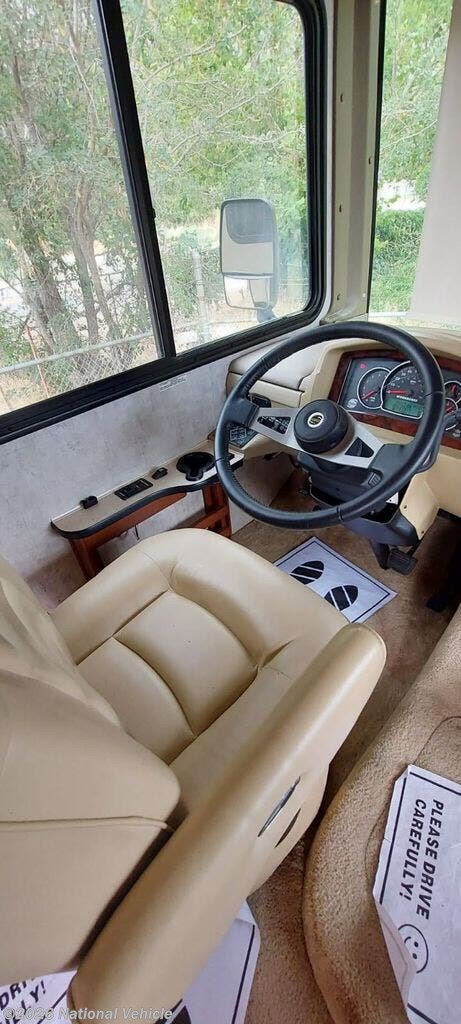 2007 Bounder 35E by Fleetwood from National Vehicle in Leona Valley, California