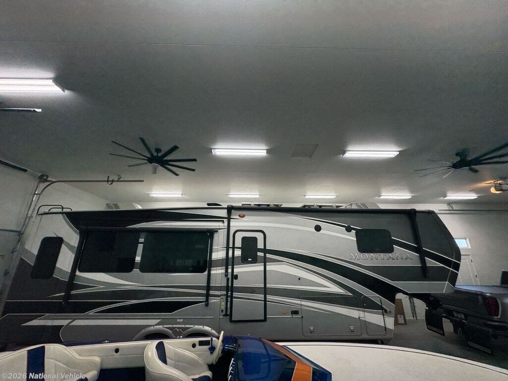 2024 Montana 3123RL by Keystone from National Vehicle in Lake Havasu City, Arizona