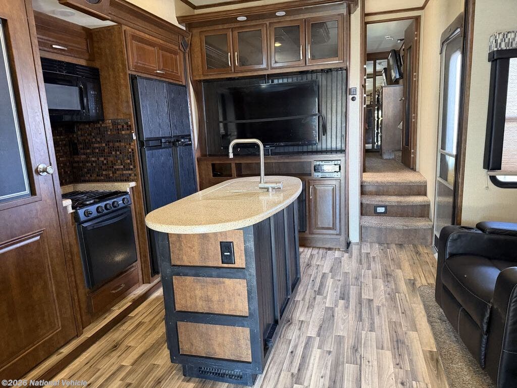 2015 Grand Design Momentum 385TH - Used Toy Hauler For Sale by National Vehicle in Albuquerque, New Mexico