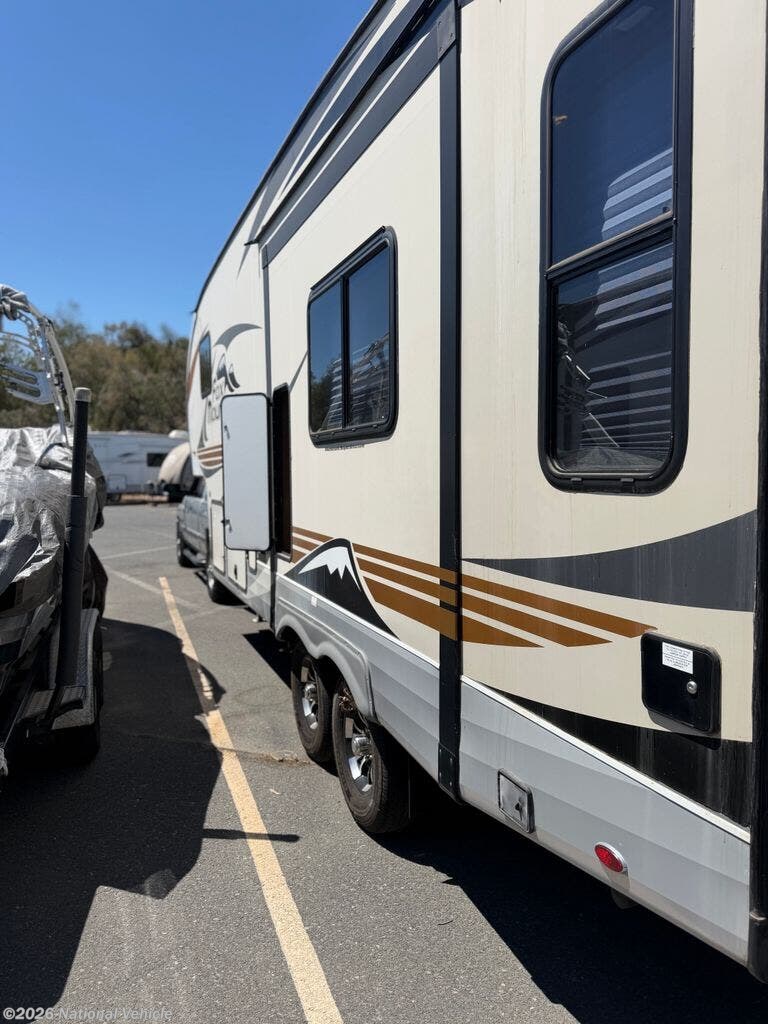 Used 2020 Northwood Fox Mountain 235RLS available in Vacaville, California