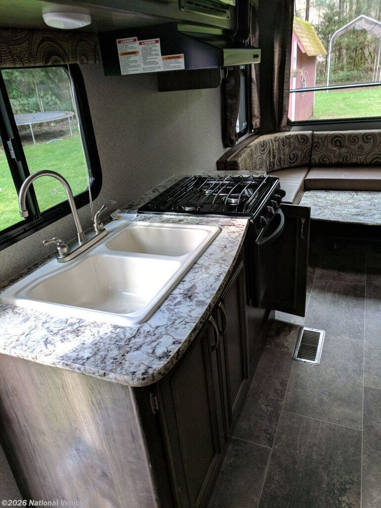 Used 2018 Keystone Passport Ultra Lite 234QBWE available in Olympia, Washington