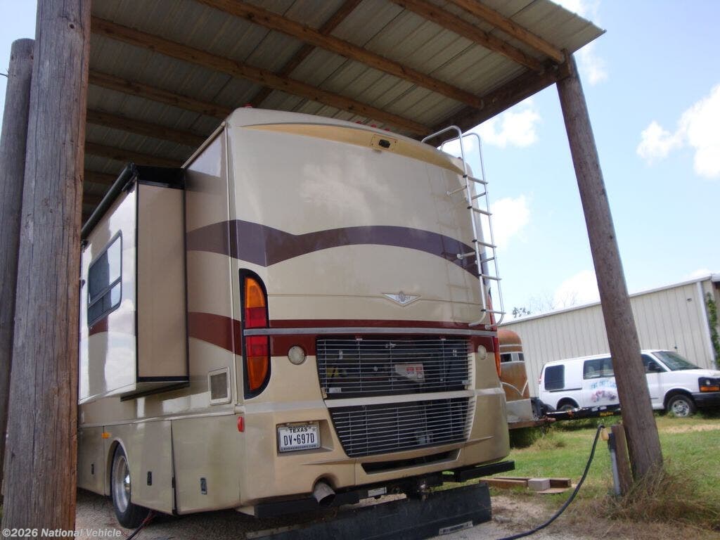 2007 Discovery 39J by Fleetwood from National Vehicle in Marion, Texas