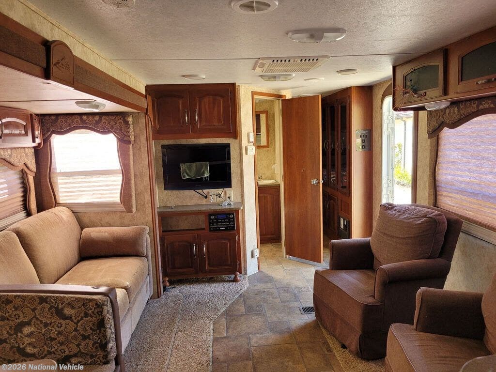 Used 2011 Keystone Cougar 30RKS available in Shelton, Washington