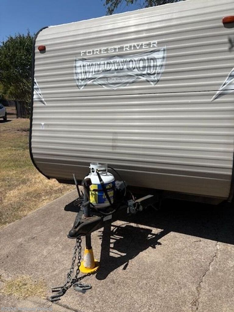 2016 Forest River Wildwood X-Lite FSX 195BH - Used Travel Trailer For Sale by National Vehicle in Red Oak, Texas