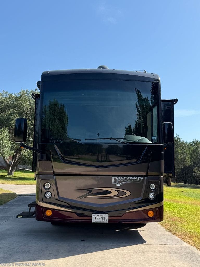 2019 Discovery 38N by Fleetwood from National Vehicle in San Antonio, Texas