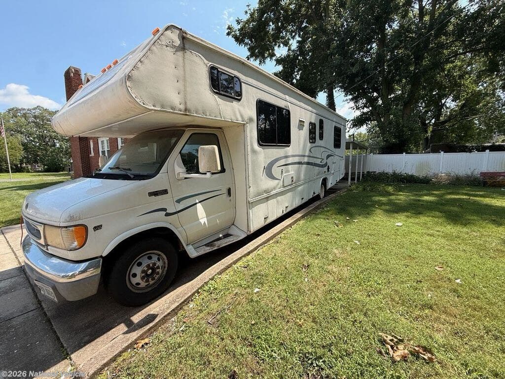 2000 Maverick 30MB by Georgie Boy from National Vehicle in Springfield, Illinois